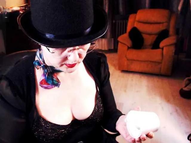 1imperatriza from BongaCams