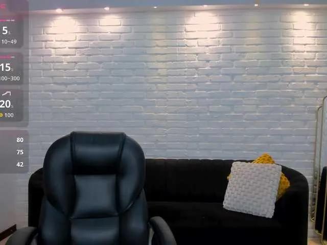 Masturbate to 28 years old AnaisNin1 from BongaCams AnaisNin1 from BongaCams