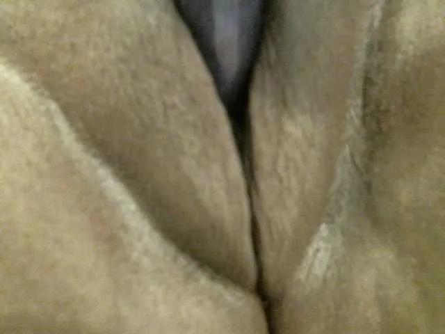 Masturbate to sexy stripper Bigtitscassie Bigtitscassie from BongaCams