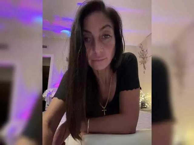 Naked IrinkaGata wants you to fuck her body now IrinkaGata from BongaCams