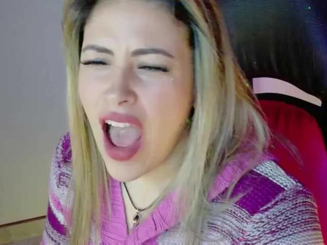 Try 27 years old Ivypoison10 from BongaCams Ivypoison10 from BongaCams