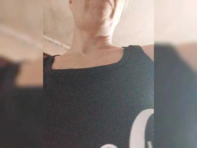 Kissaam from BongaCams