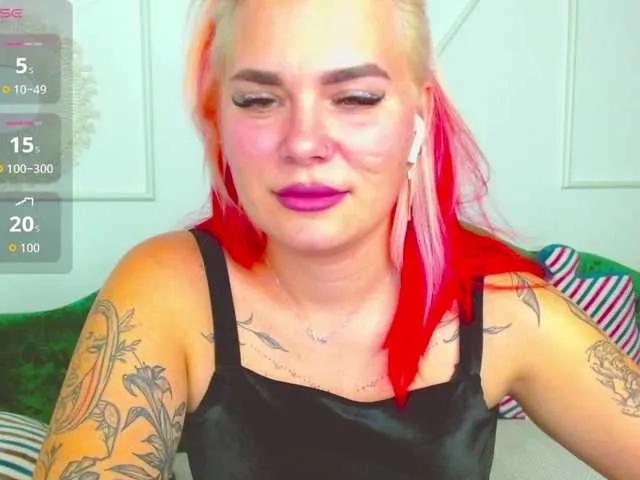 Watch Lada-love, she wants to masturbate for you lada-love from BongaCams