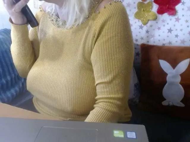 lanastar1 from BongaCams