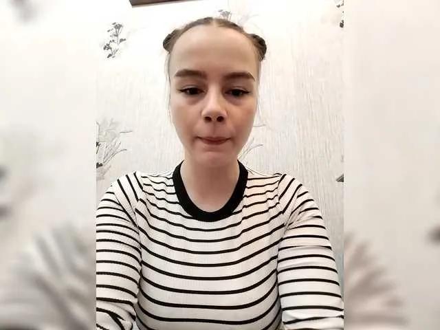 Lona-S from BongaCams