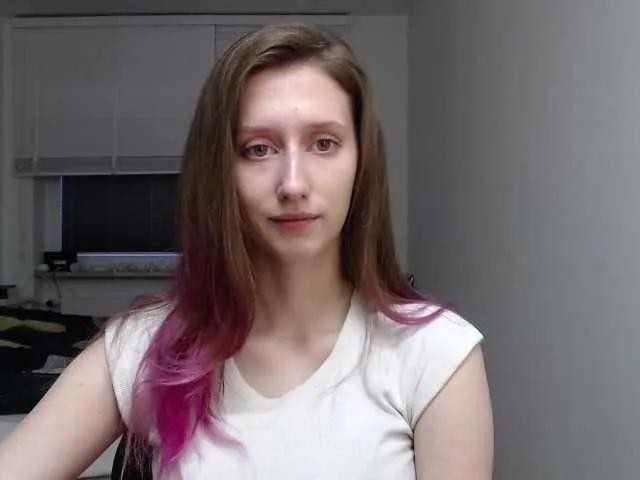 LUNAdream from BongaCams