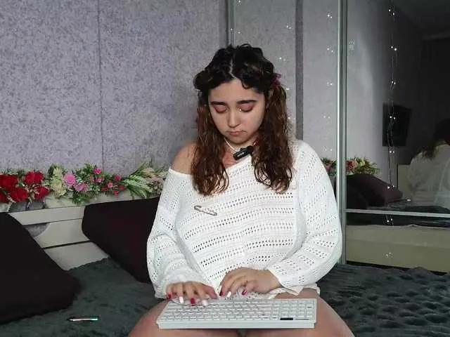 Explore BongaCams's Mary-Mee Mary-Mee from BongaCams