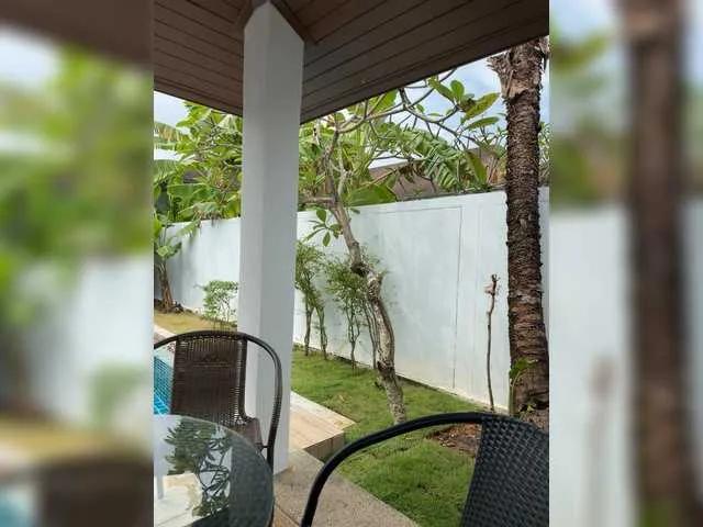 meow-777 from BongaCams