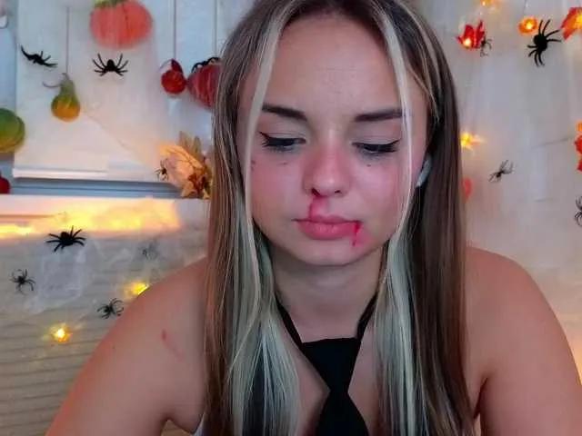 misss-vikki from BongaCams