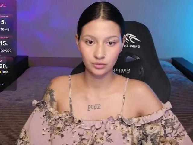 Amazing NikolGoldy wants you to fuck her body now NikolGoldy from BongaCams