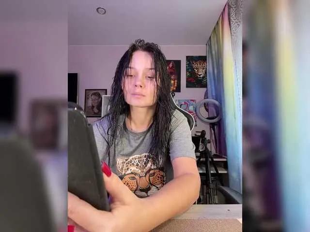 Checkout sweet camslut Paratrax Paratrax from BongaCams