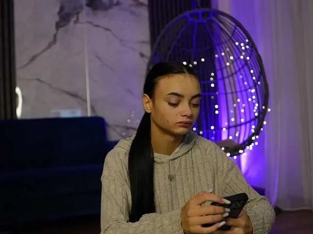 RachelRavee from BongaCams