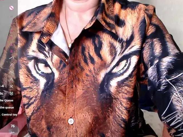 rosestar from BongaCams