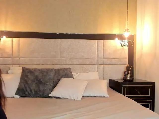 RousseWalker from BongaCams