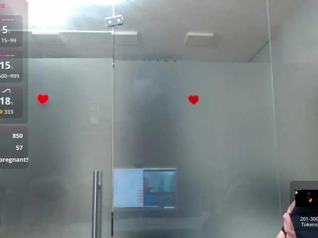 Checkout SarahStone, she wants to masturbate for you SarahStone from BongaCams