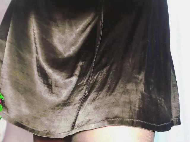 Va-len-cia from BongaCams