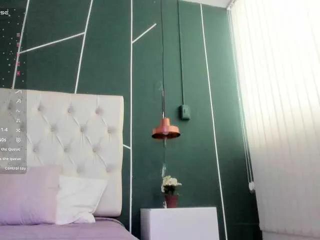 Explore 24 years old VeronicaLanz from BongaCams VeronicaLanz from BongaCams