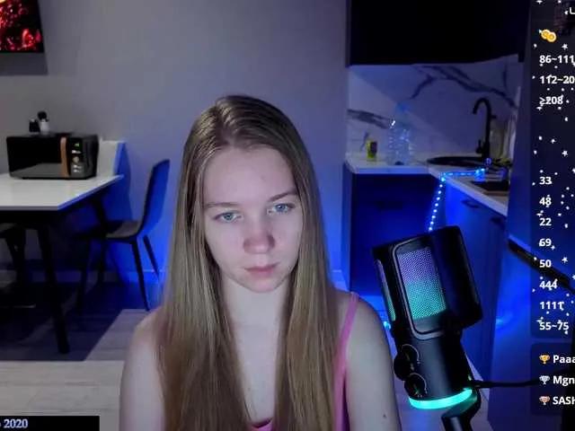 Vita-min-4ik from BongaCams