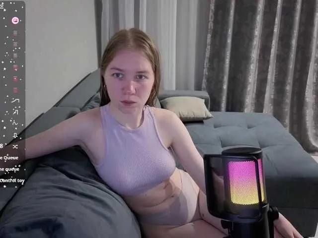 Masturbate to Vita-min-4ik, she wants to masturbate for you Vita-min-4ik from BongaCams
