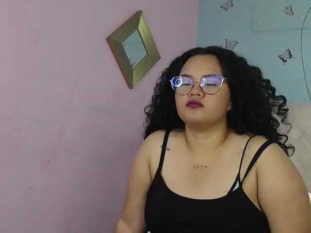 YumiViolet from BongaCams