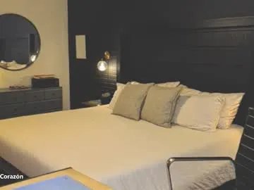 1_ee from Chaturbate