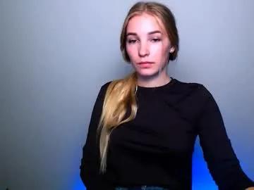 Discover _snow_queen__, she wants to masturbate for you _snow_queen__ from Chaturbate