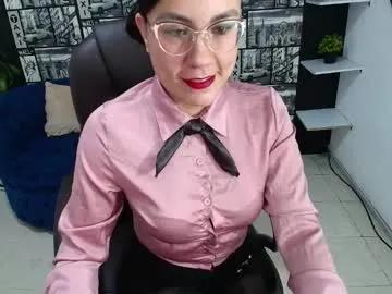 Admire Aghata_moon, she wants to masturbate for you aghata_moon from Chaturbate