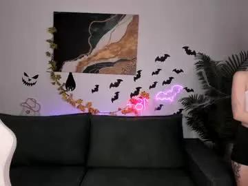 Explore dirty stripper Anorababy anorababy from Chaturbate