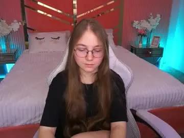 Watch amazing camslut Arrinawair arrinawair from Chaturbate