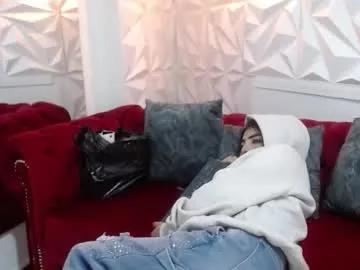 Admire Aysel_27, she wants to masturbate for you aysel_27 from Chaturbate