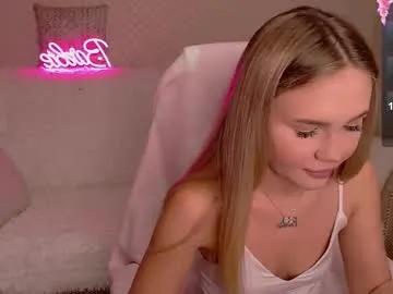 Admire Barbie_lillie, she wants to masturbate for you barbie_lillie from Chaturbate
