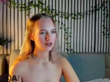 casey_sweeet from Chaturbate