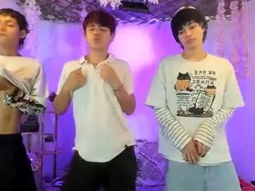 club_latinboys from Chaturbate