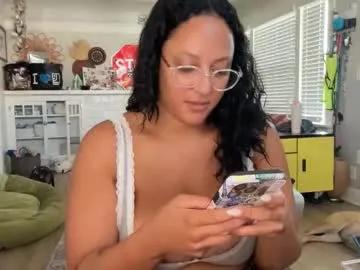 Checkout Dreamyriri, she wants to masturbate for you dreamyriri from Chaturbate