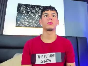 Admire dirty stripper Duolust duolust from Chaturbate