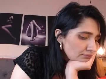Cute Emily_leinn wants you to fuck her body now emily_leinn from Chaturbate