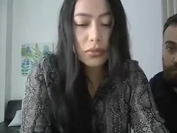 hotcouplexx11 from Chaturbate