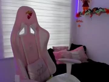 Discover amazing slut Keyla_roberts_ keyla_roberts_ from Chaturbate