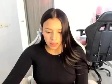 kimmi_foxy from Chaturbate