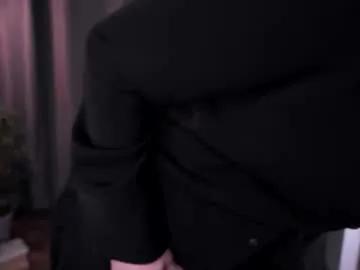 lisa_schiele from Chaturbate