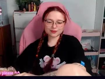 Try 19 years old me_hanna from Chaturbate me_hanna from Chaturbate