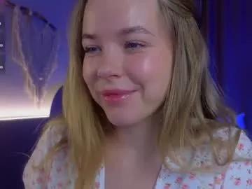 milly_shy from Chaturbate