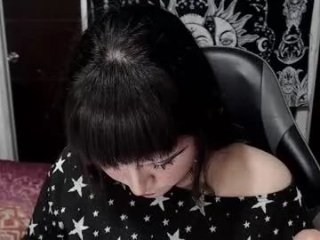 morganmoon1 from Chaturbate