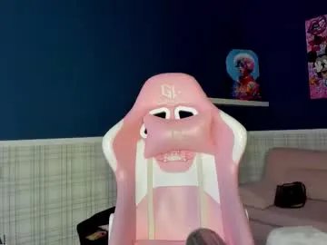 nicole_charm from Chaturbate