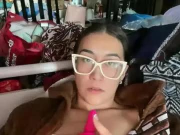 Try Princessoftenis44, she wants to masturbate for you princessoftenis44 from Chaturbate