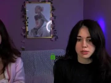 riley_sanders from Chaturbate