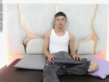 rooy_tay from Chaturbate