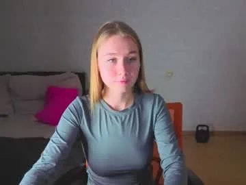 rosalina0230 from Chaturbate