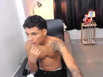 Try Chaturbate's Snak_master1 snak_master1 from Chaturbate