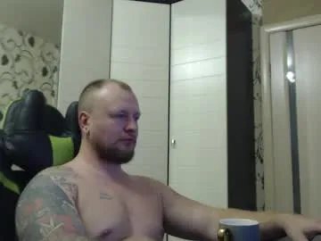 strongass18 from Chaturbate